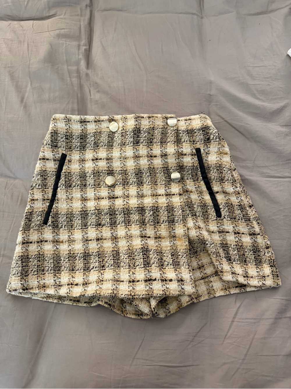 Zara Cream & Black Plaid Tweed Skort with Double-Breasted Buttons